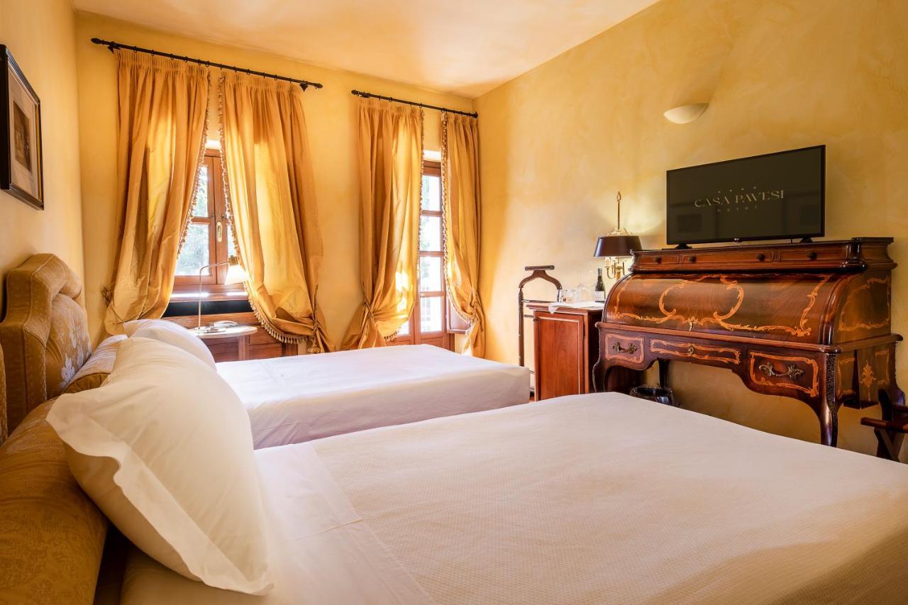 Hotel Casa Pavesi Grinzane Cavour Bagian luar foto