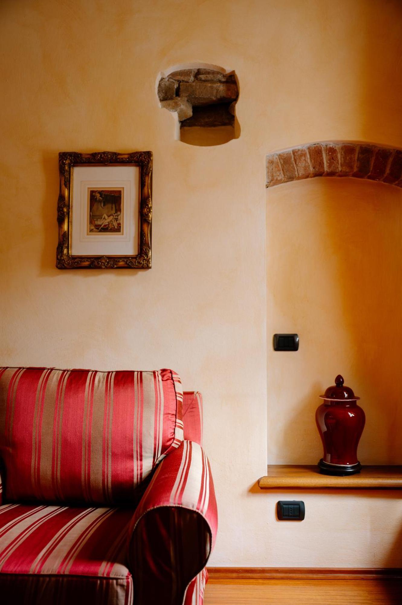 Hotel Casa Pavesi Grinzane Cavour Bagian luar foto