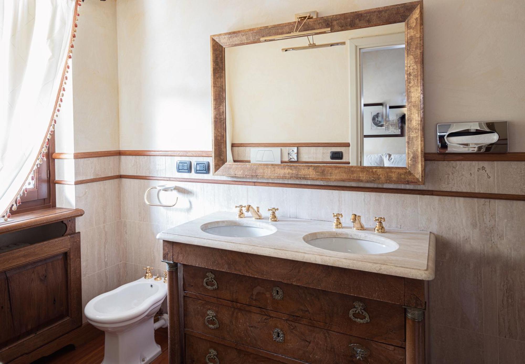 Hotel Casa Pavesi Grinzane Cavour Bagian luar foto