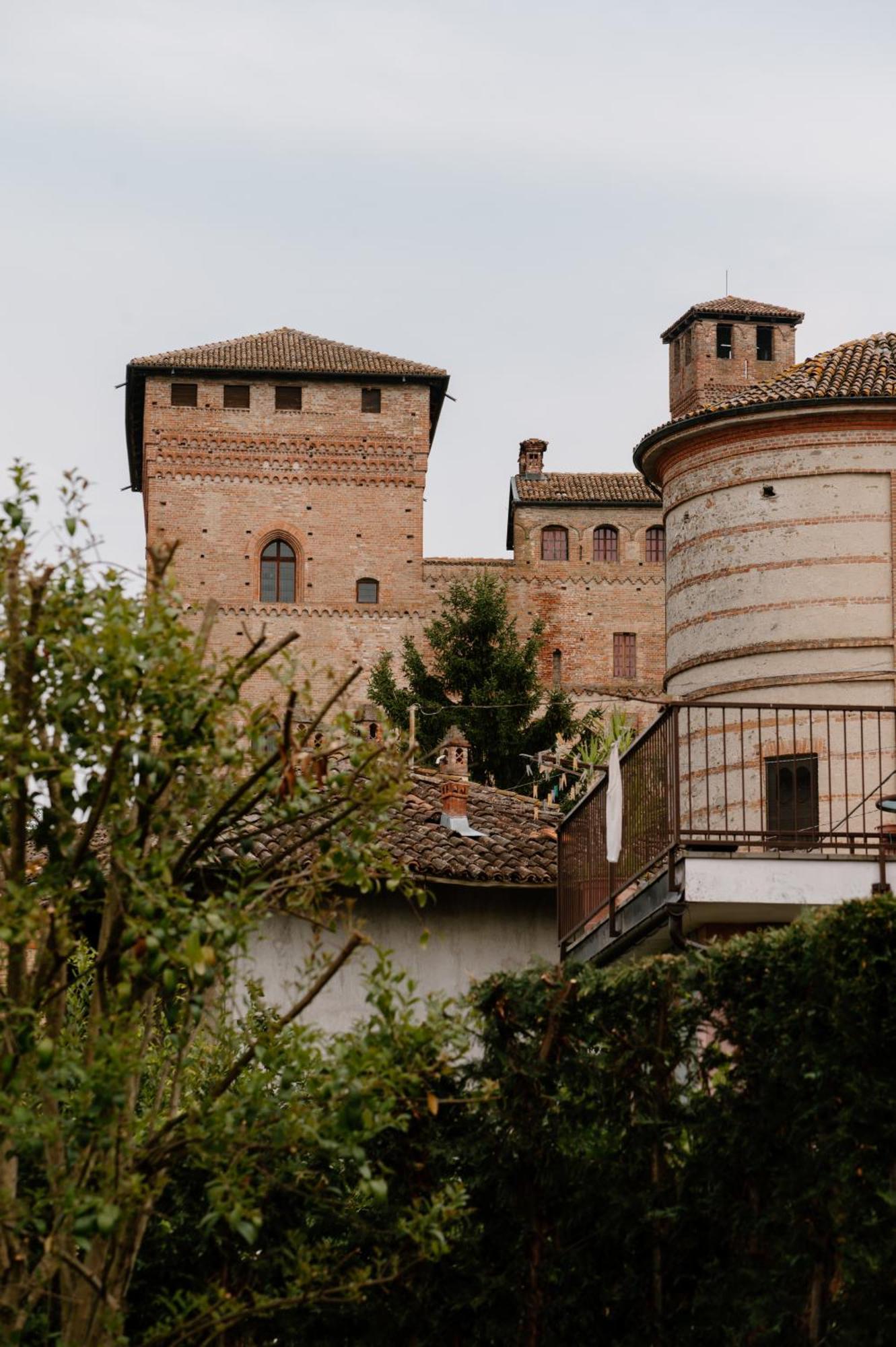 Hotel Casa Pavesi Grinzane Cavour Bagian luar foto