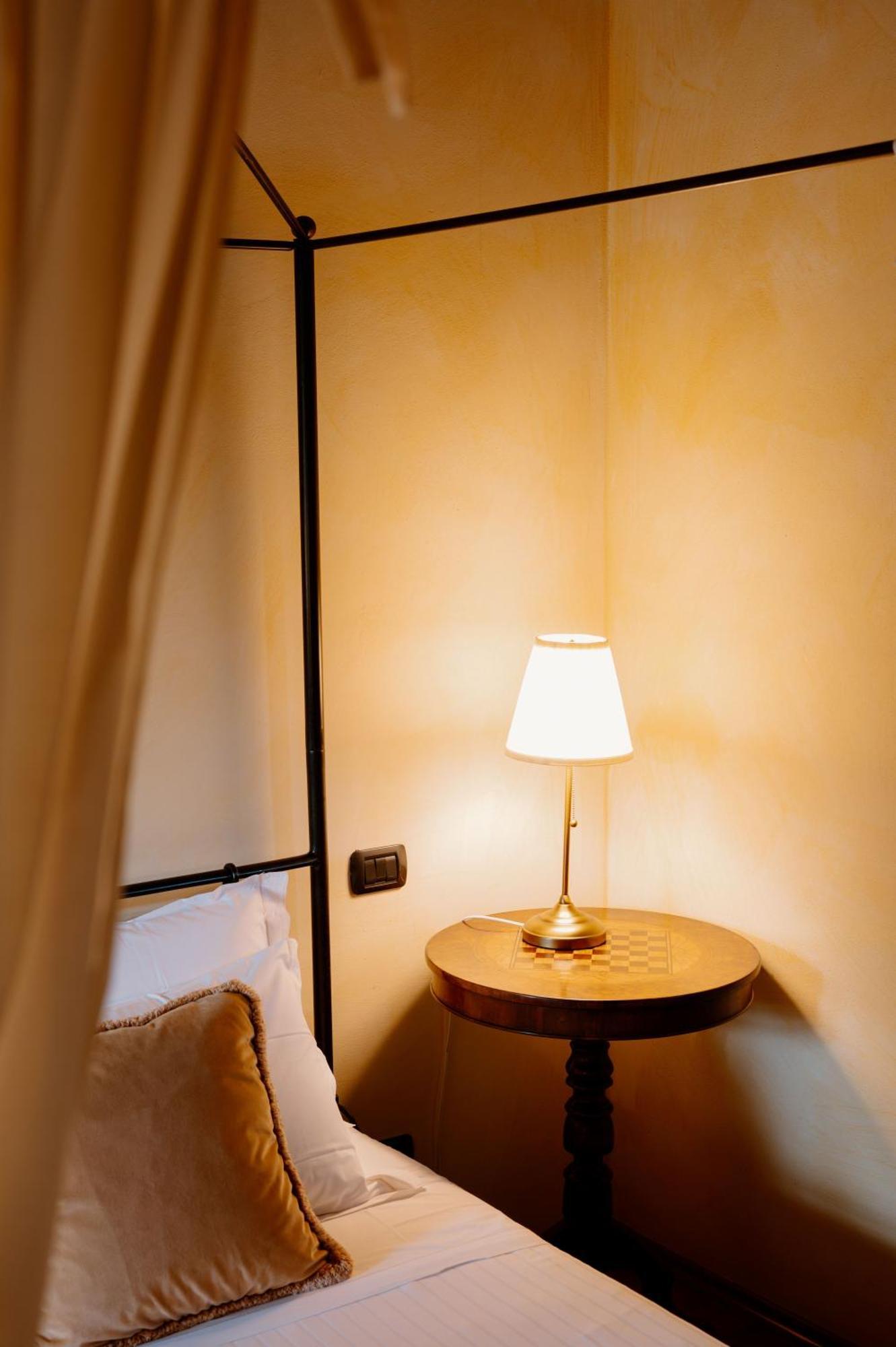 Hotel Casa Pavesi Grinzane Cavour Bagian luar foto