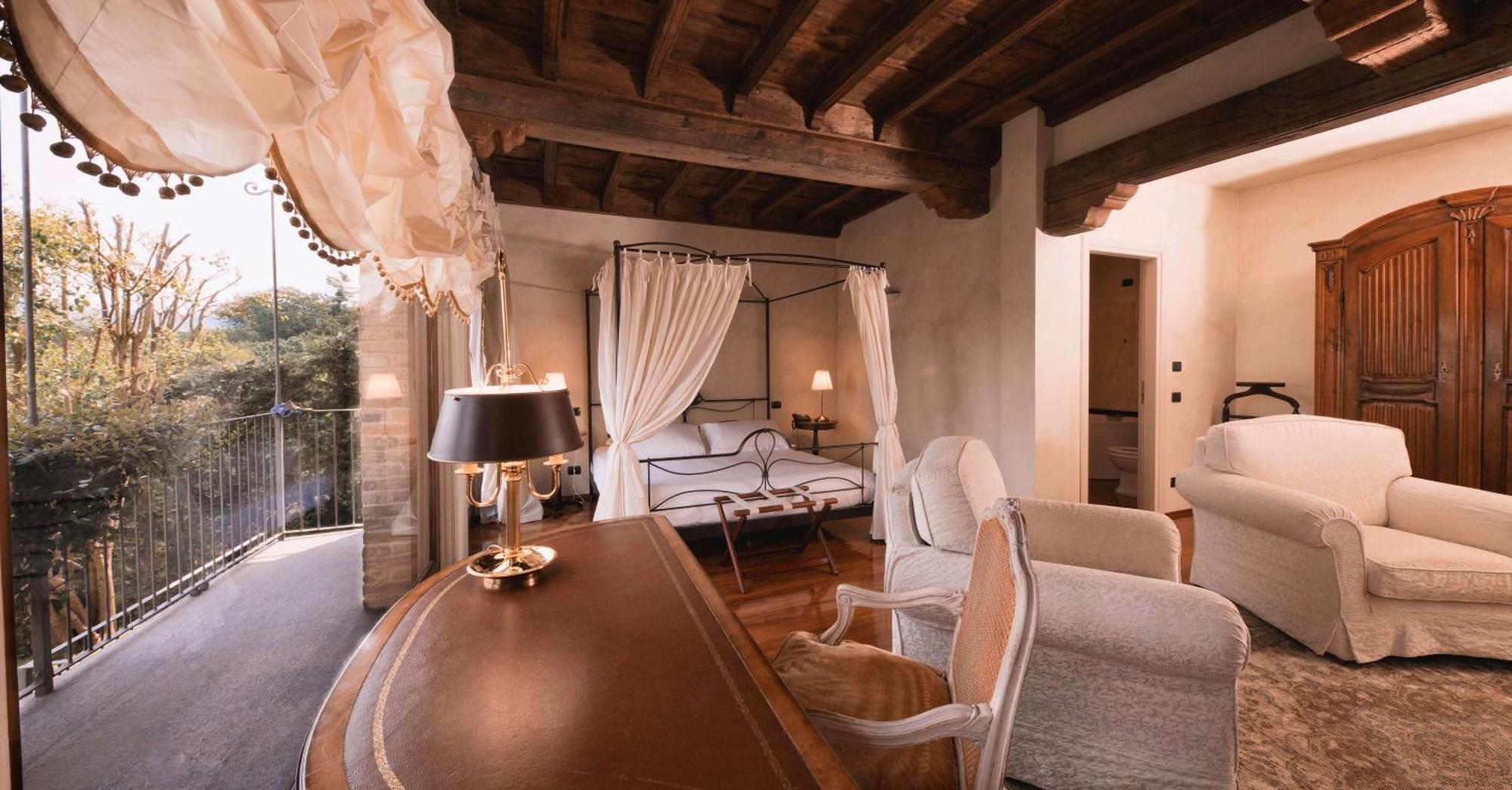 Hotel Casa Pavesi Grinzane Cavour Bagian luar foto
