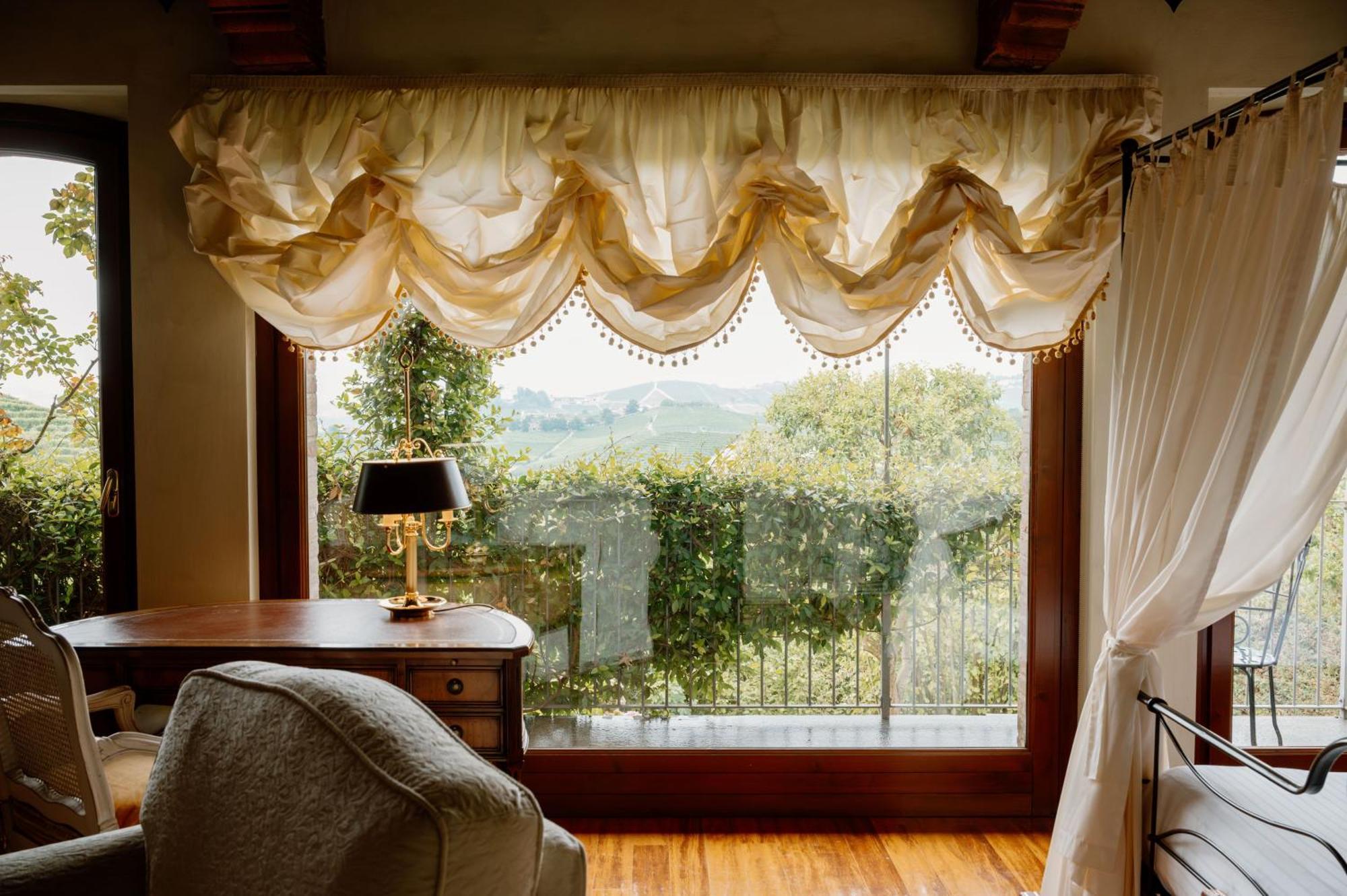 Hotel Casa Pavesi Grinzane Cavour Bagian luar foto