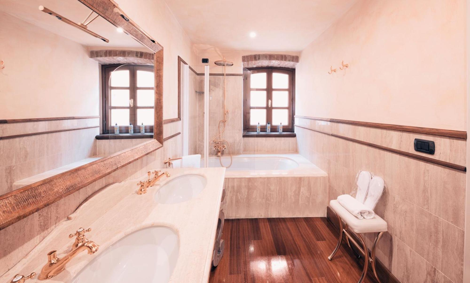 Hotel Casa Pavesi Grinzane Cavour Bagian luar foto